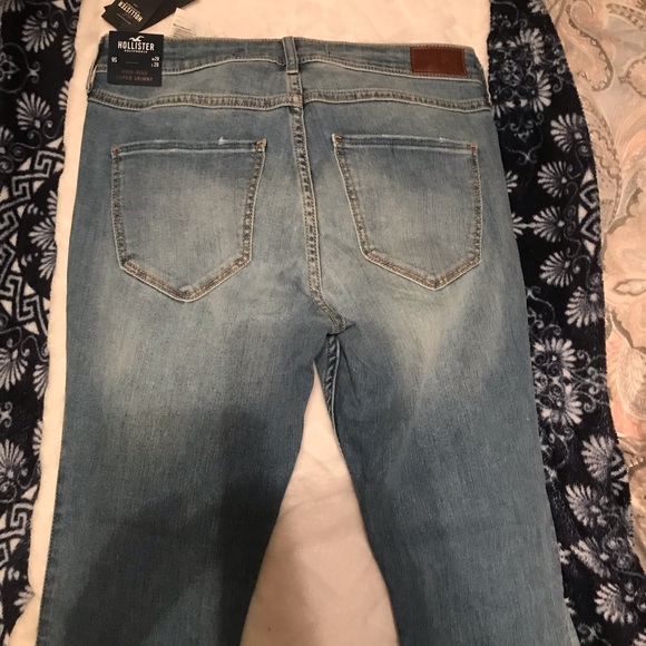 Hollister women’s high rise super skinny jeans - Picture 4 of 4